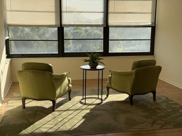 3710 Whitehall Drive 401, West Palm Beach, FL 33401