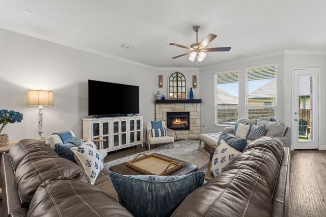 5305 Brazos Lane, Denton, TX 76226