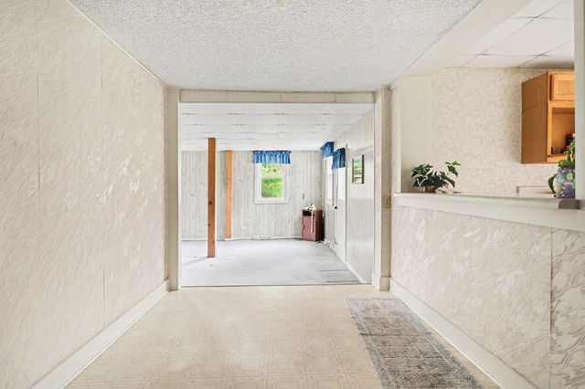 4922 W Paradise Road, Battle Creek, MI 49015
