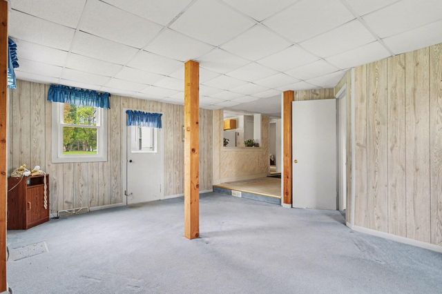 4922 W Paradise Road, Battle Creek, MI 49015