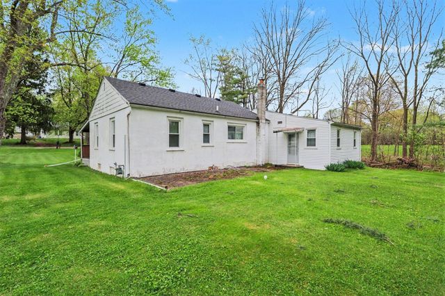 4922 W Paradise Road, Battle Creek, MI 49015