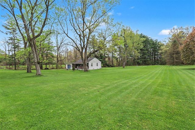 4922 W Paradise Road, Battle Creek, MI 49015