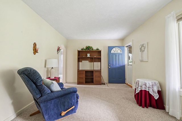 4922 W Paradise Road, Battle Creek, MI 49015
