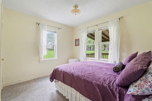 4922 W Paradise Road, Battle Creek, MI 49015