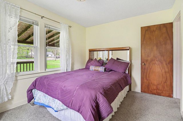 4922 W Paradise Road, Battle Creek, MI 49015