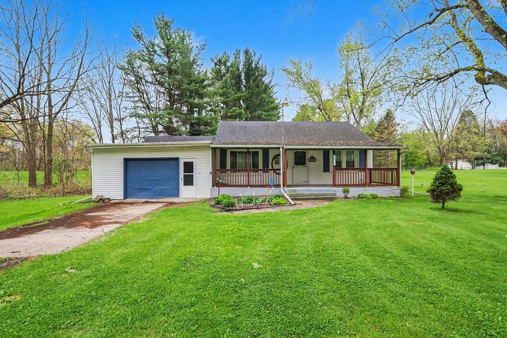4922 W Paradise Road, Battle Creek, MI 49015