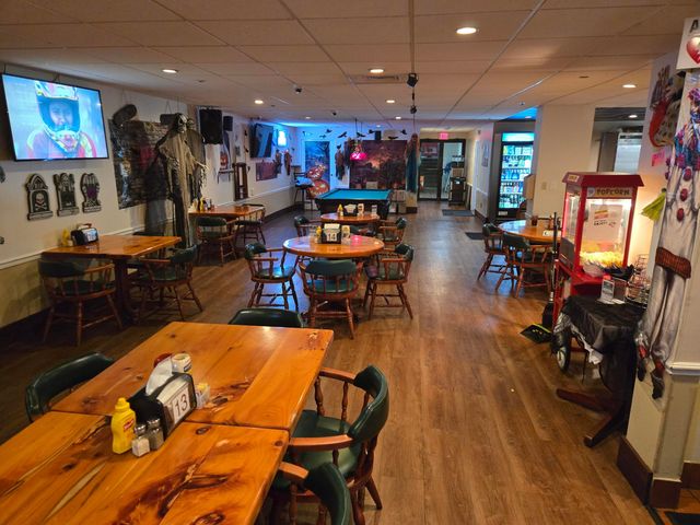 1831 Sabal Palm Drive 303, Davie, FL 33324