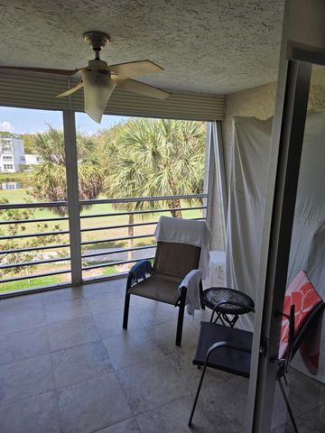 1831 Sabal Palm Drive 303, Davie, FL 33324