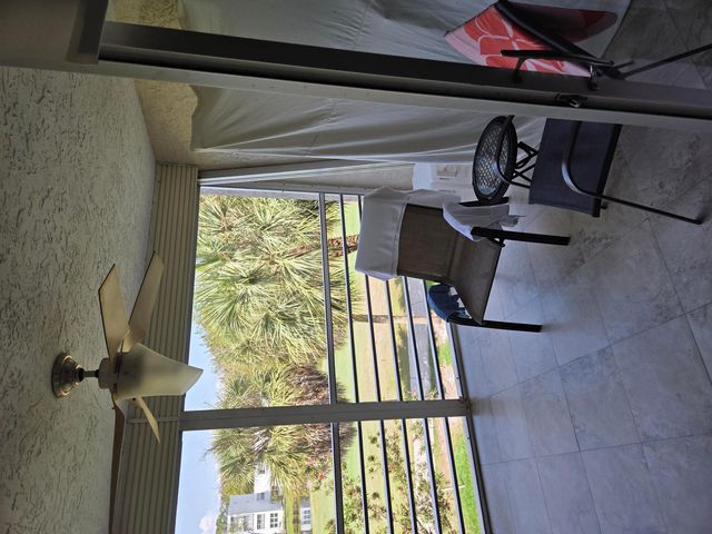 1831 Sabal Palm Drive 303, Davie, FL 33324