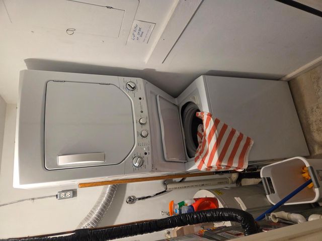 1831 Sabal Palm Drive 303, Davie, FL 33324