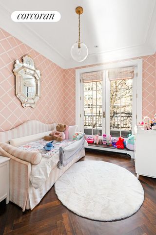 123 E 71ST Street, New York City, NY 10021