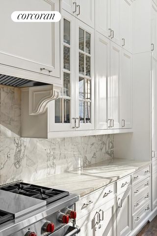 123 E 71ST Street, New York City, NY 10021