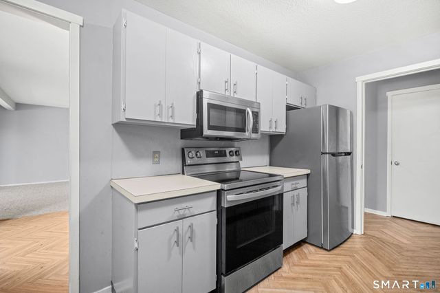 151 Heritage Village B, Southbury, CT 06488