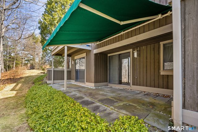 151 Heritage Village B, Southbury, CT 06488