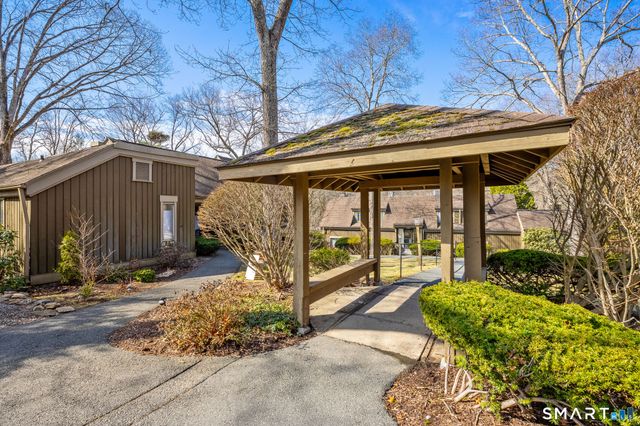 151 Heritage Village B, Southbury, CT 06488