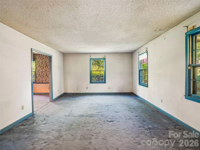 114 Overlook Road, Asheville, NC 28803