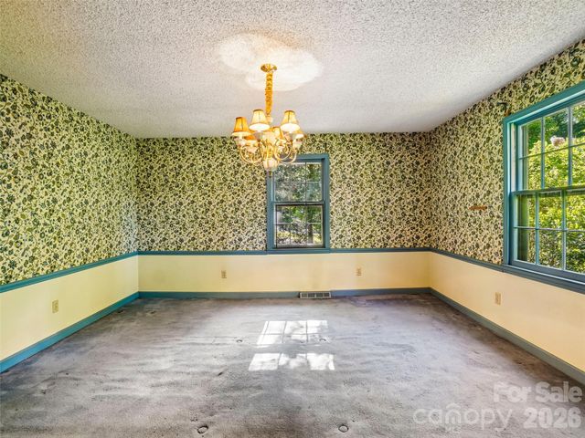 114 Overlook Road, Asheville, NC 28803