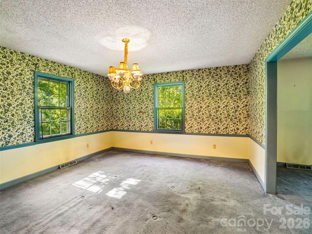 114 Overlook Road, Asheville, NC 28803