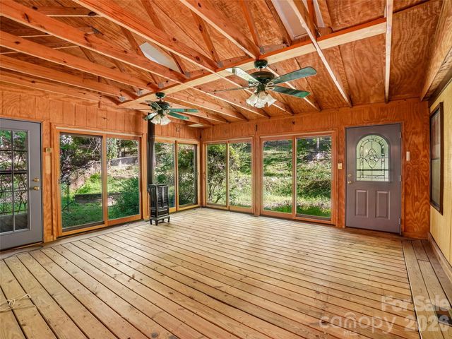 114 Overlook Road, Asheville, NC 28803