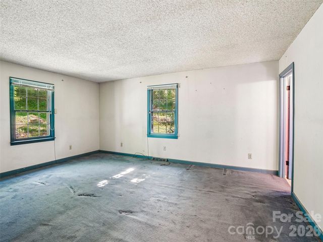 114 Overlook Road, Asheville, NC 28803