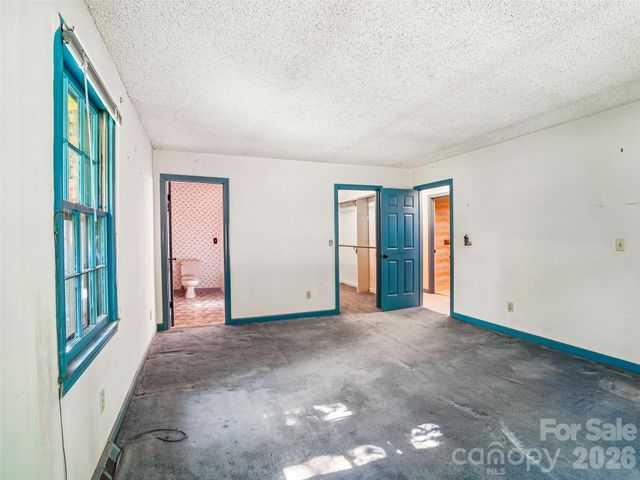 114 Overlook Road, Asheville, NC 28803