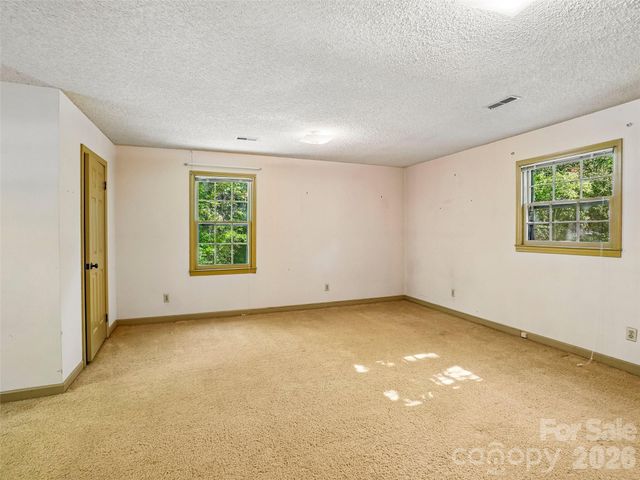 114 Overlook Road, Asheville, NC 28803