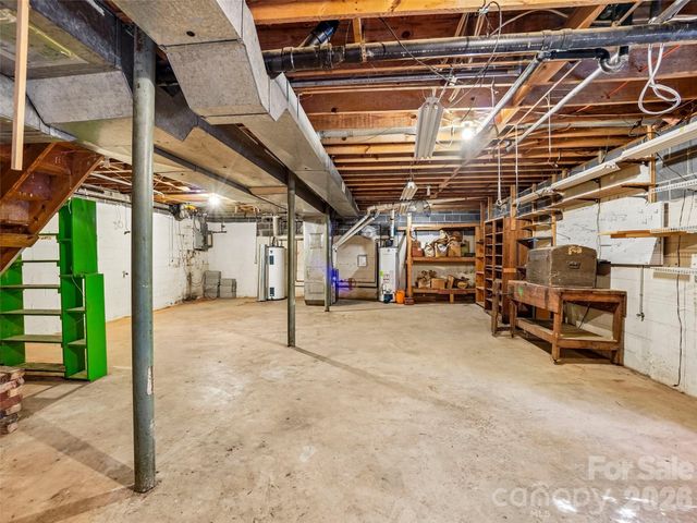 114 Overlook Road, Asheville, NC 28803