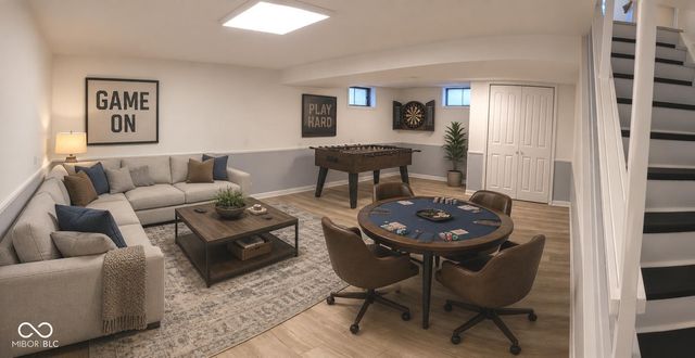 525 N Greenbriar Drive, Greenwood, IN 46142