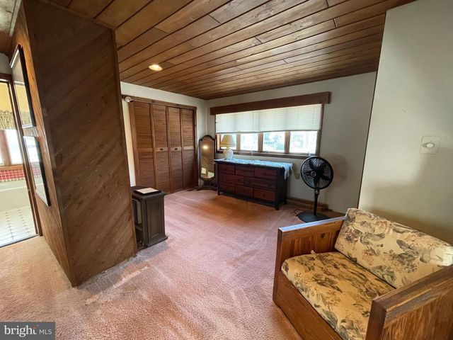 4727 OAK RD, Shady Side, MD 20764