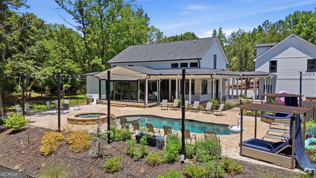 420 Thompson Creek Park Road, Dawsonville, GA 30534