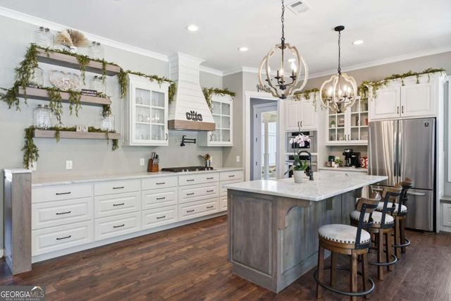 420 Thompson Creek Park Road, Dawsonville, GA 30534