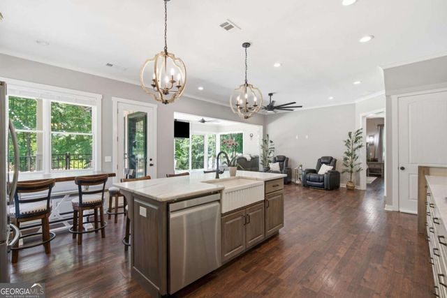 420 Thompson Creek Park Road, Dawsonville, GA 30534