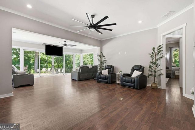 420 Thompson Creek Park Road, Dawsonville, GA 30534