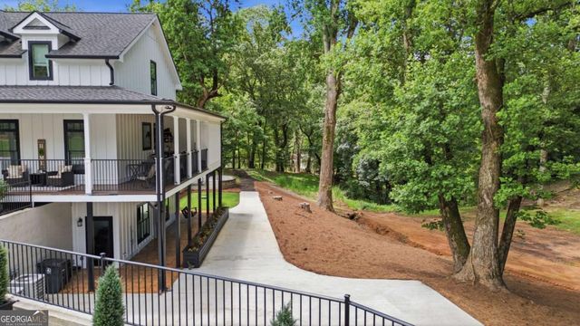 420 Thompson Creek Park Road, Dawsonville, GA 30534