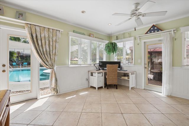 5900 SW 18th Street, Plantation, FL 33317