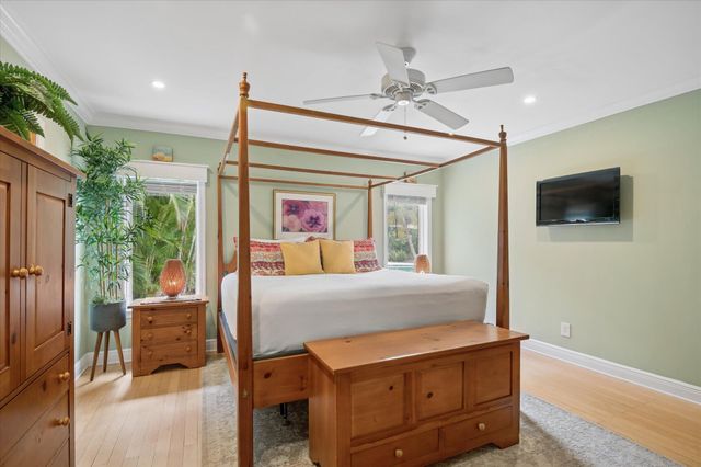 5900 SW 18th Street, Plantation, FL 33317