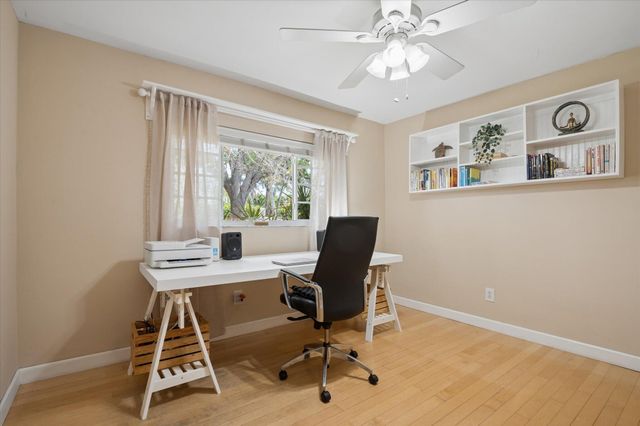 5900 SW 18th Street, Plantation, FL 33317