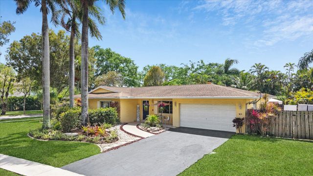 5900 SW 18th Street, Plantation, FL 33317