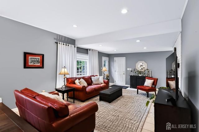 232 Dawes Road, North Brunswick, NJ 08902