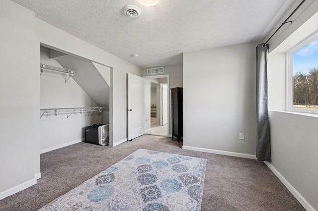 7450 19 Mile Road NE, Sand Lake, MI 49343