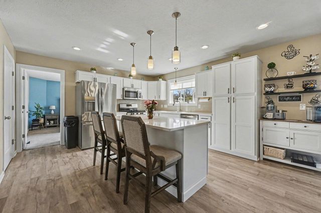 7450 19 Mile Road NE, Sand Lake, MI 49343