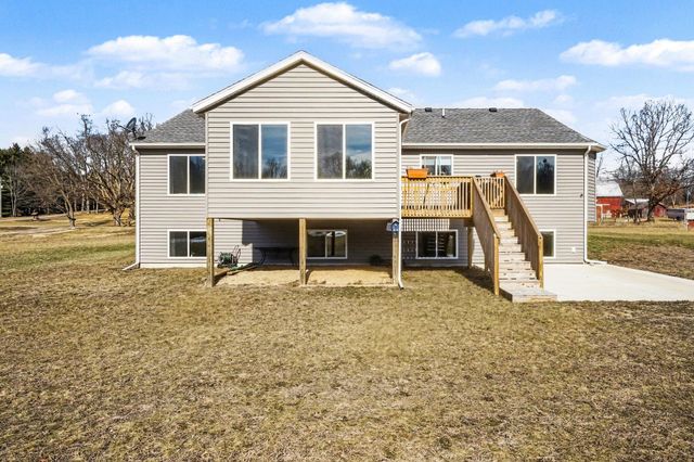 7450 19 Mile Road NE, Sand Lake, MI 49343