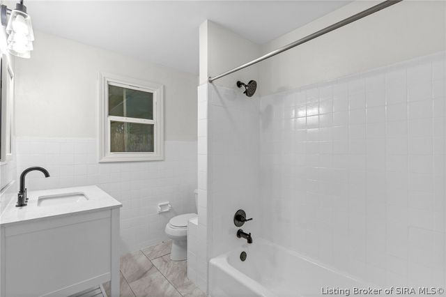 1430 Tunnel Mill Road, Charlestown, IN 47111