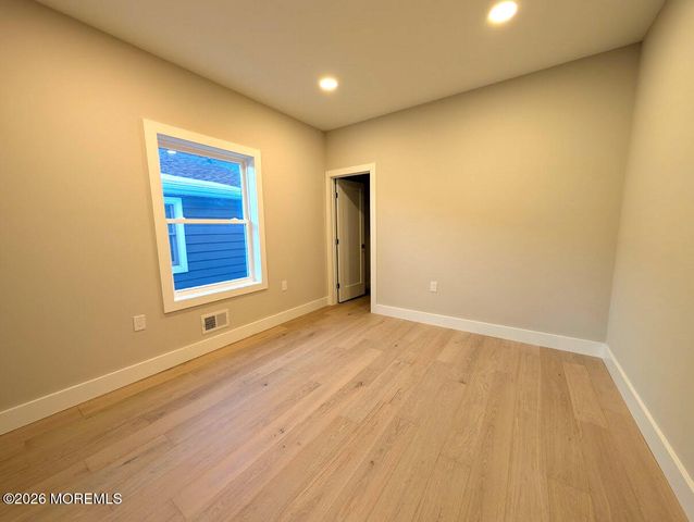 113 New Brunswick Avenue, Lavallette, NJ 08735