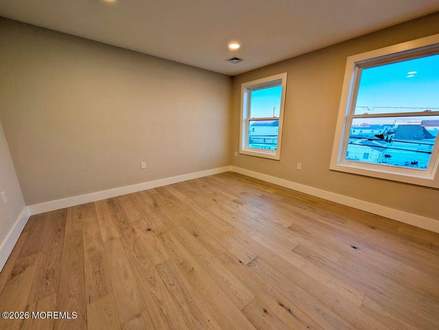 113 New Brunswick Avenue, Lavallette, NJ 08735