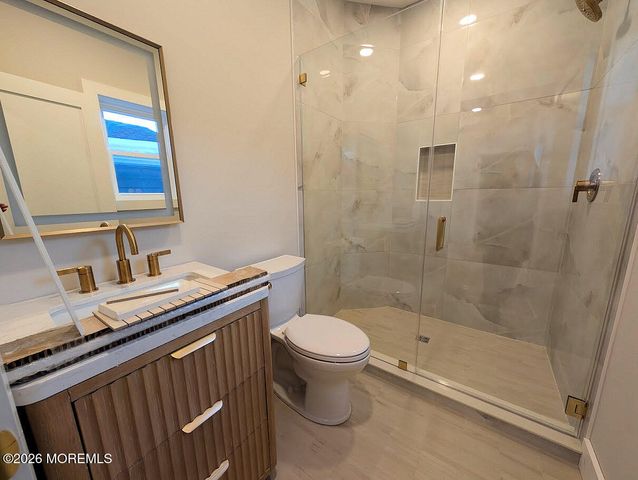 113 New Brunswick Avenue, Lavallette, NJ 08735