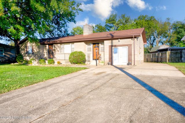 4822 Dover Rd, Louisville, KY 40216