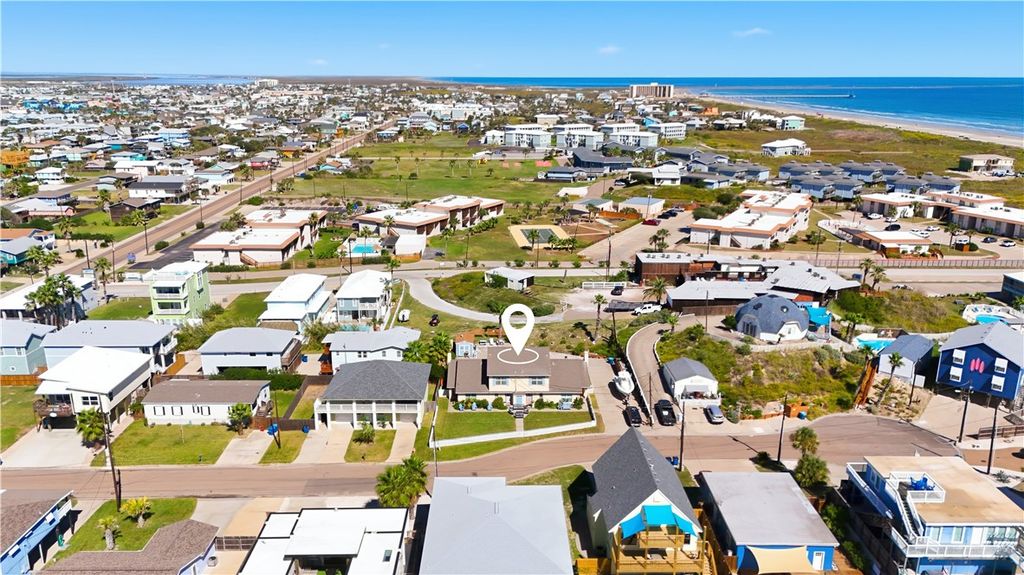701 La Juana Ct, Port Aransas, TX 78373 — photo 2