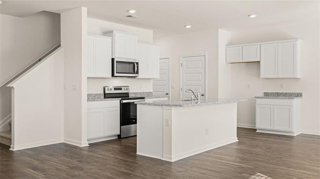 11959 Aukerman Way, Hampton, GA 30228