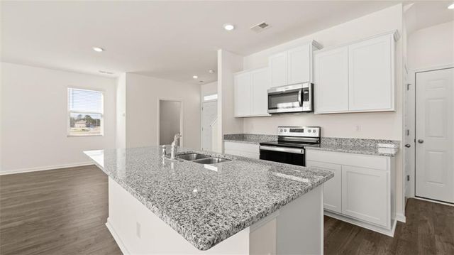 11959 Aukerman Way, Hampton, GA 30228